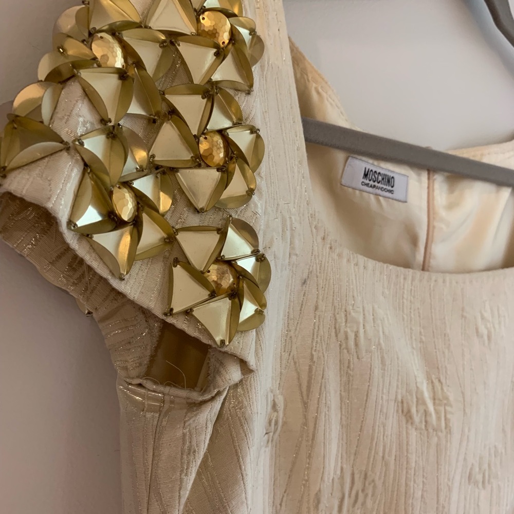 🧸 MOSCHINO Top 🧸 - Picture 2 of 5